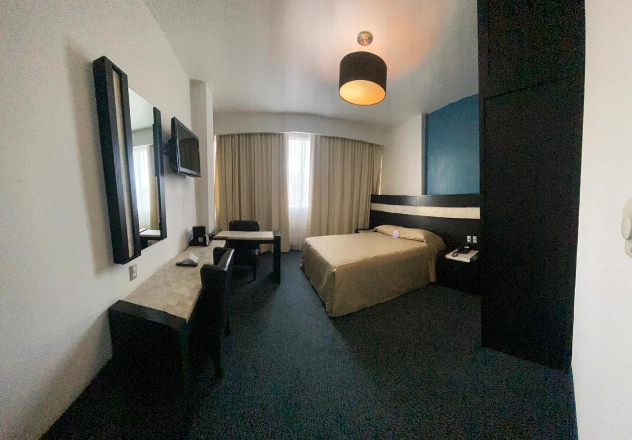 Hotel Real Rex 莱昂 外观 照片