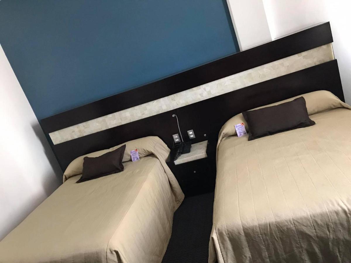 Hotel Real Rex 莱昂 外观 照片