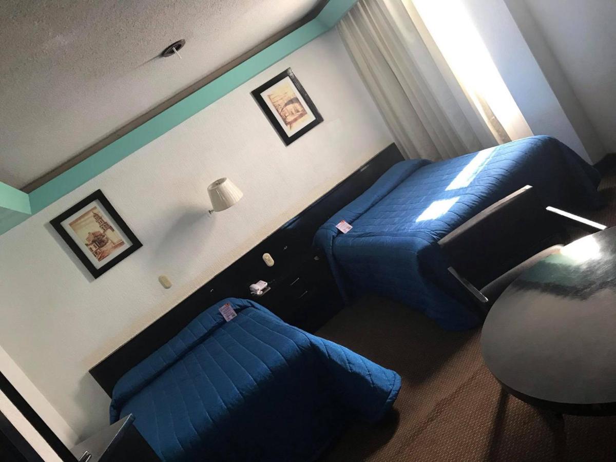 Hotel Real Rex 莱昂 外观 照片