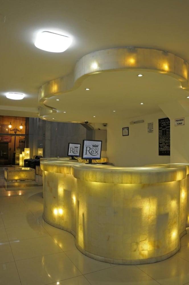 Hotel Real Rex 莱昂 外观 照片