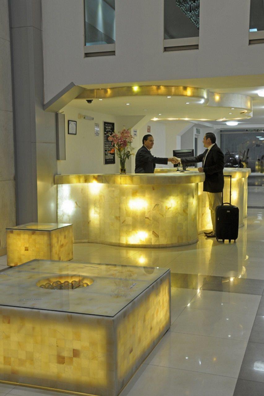 Hotel Real Rex 莱昂 外观 照片