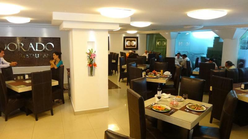 Hotel Real Rex 莱昂 外观 照片