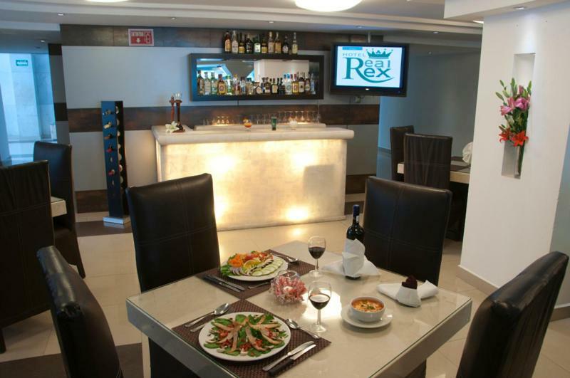 Hotel Real Rex 莱昂 外观 照片